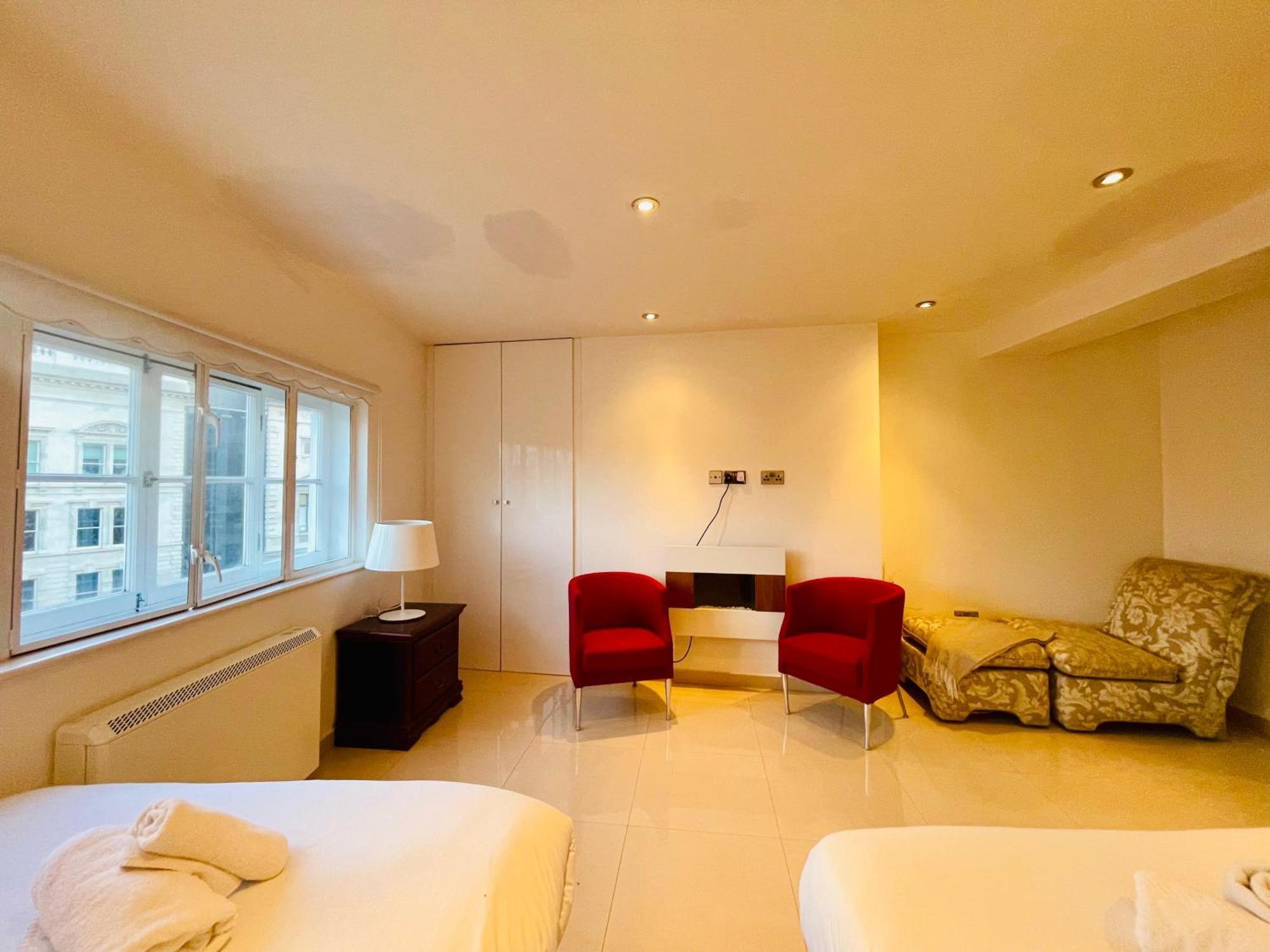 Cozystays St Paul Farringdon Pensión *